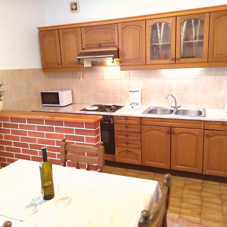 Apartment Nila Sali Buitenkant foto