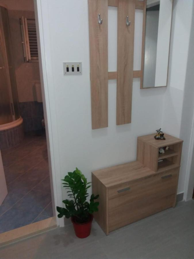 Apartment Nila Sali Buitenkant foto